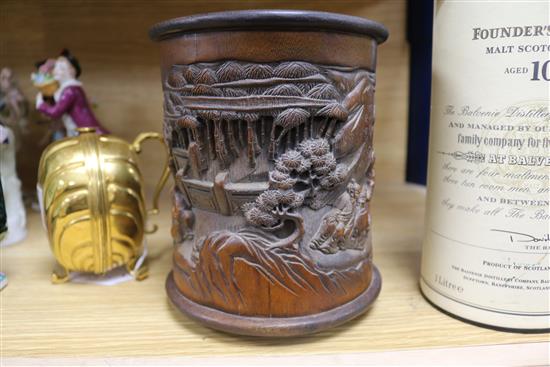 A Chinese bamboo brush pot, H.18cm, Dia.16cm